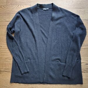 VINCE Ribbed Placket Cashmere Cardigan Large Gray - Black Pockets Open Front
